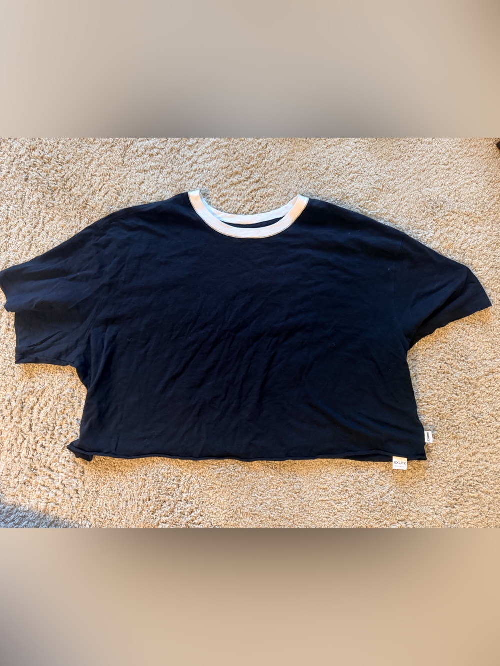 Fabletics Black Cropped Tee with White Neck Trim xxl/1x - 100% cotton nwt